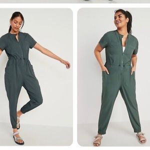Old Navy Women's Size M Green StretchTech Short Sleeve Zip Front Romper